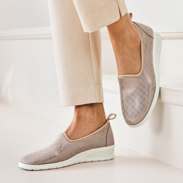 Slipper
