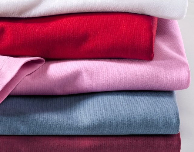 Ein bunter Shirtstapel, Doppelpackangebote