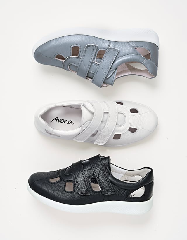 Hirschleder-Klettschuh Komfortweite in drei Farben.