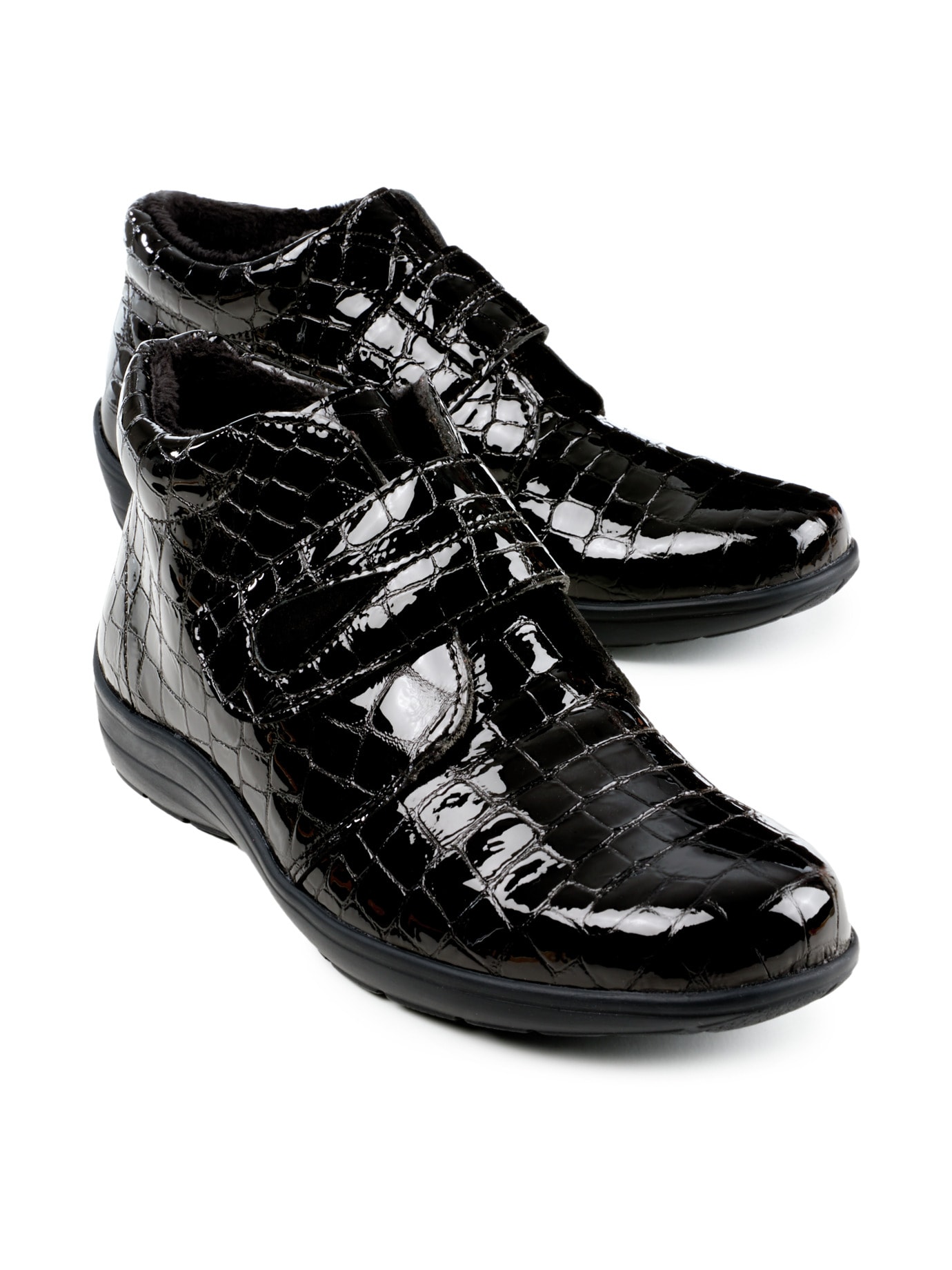 Klett-Bootie Federleicht Schwarz Lack