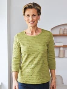 Rundhals-Shirt Strukturmuster Pistazie