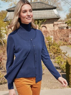 Woll-Twinset Detailreich