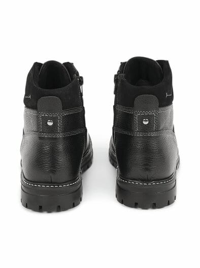 RV-Schnür Bootie Lammfell Schwarz
