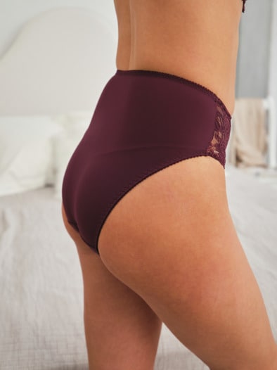 Taillenslip mit Spitze Aubergine