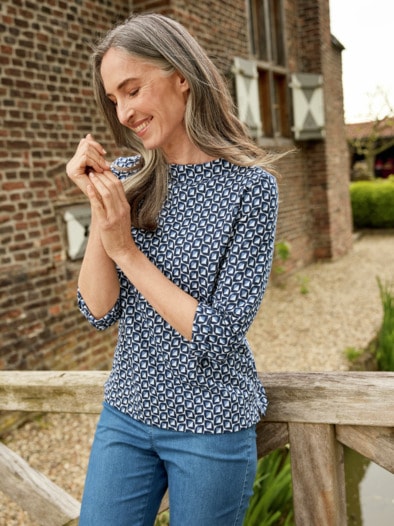 Rabe-Shirt minimal Muster Blau