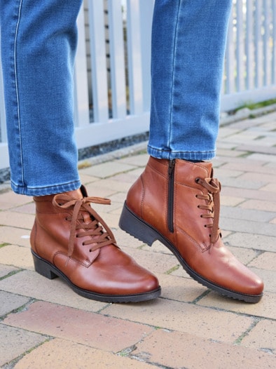 Absatz-Stiefelette Soft Cognac