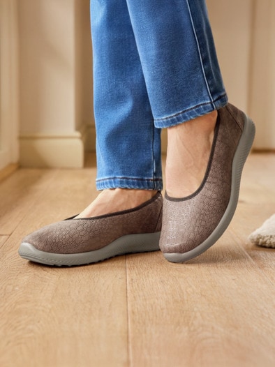 Hallux-Ballerina Superstretch Weite Taupe