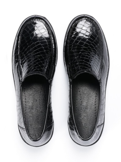 Thermoleicht-Lack-Slipper Schwarz