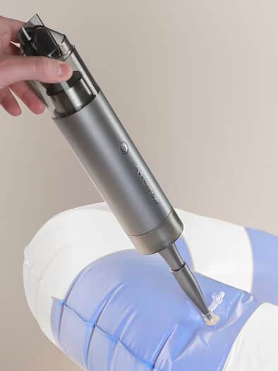 Tisch-Akkusauger Grau