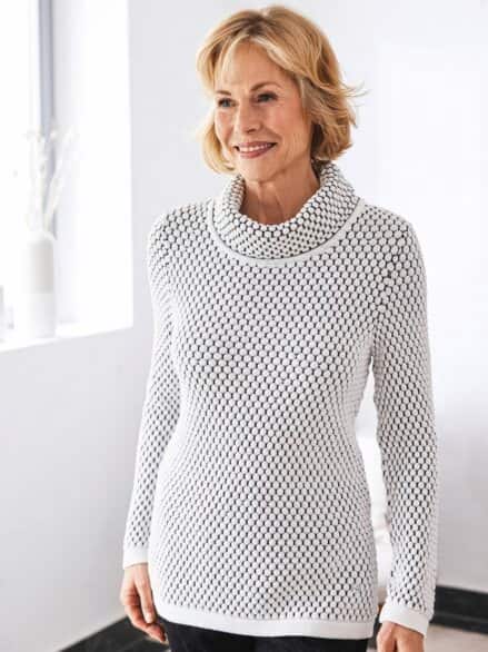 Stracciatella-Waben-Strick-Pullover schwarz-weiß Stracciatella-Waben-Strick-Pullover schwarz-weiß