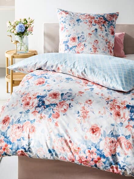 Satin-Wende-Bettwäsche Rosen Rot-Weiß-Blau Satin-Wende-Bettwäsche Rosen Rot-Weiß-Blau