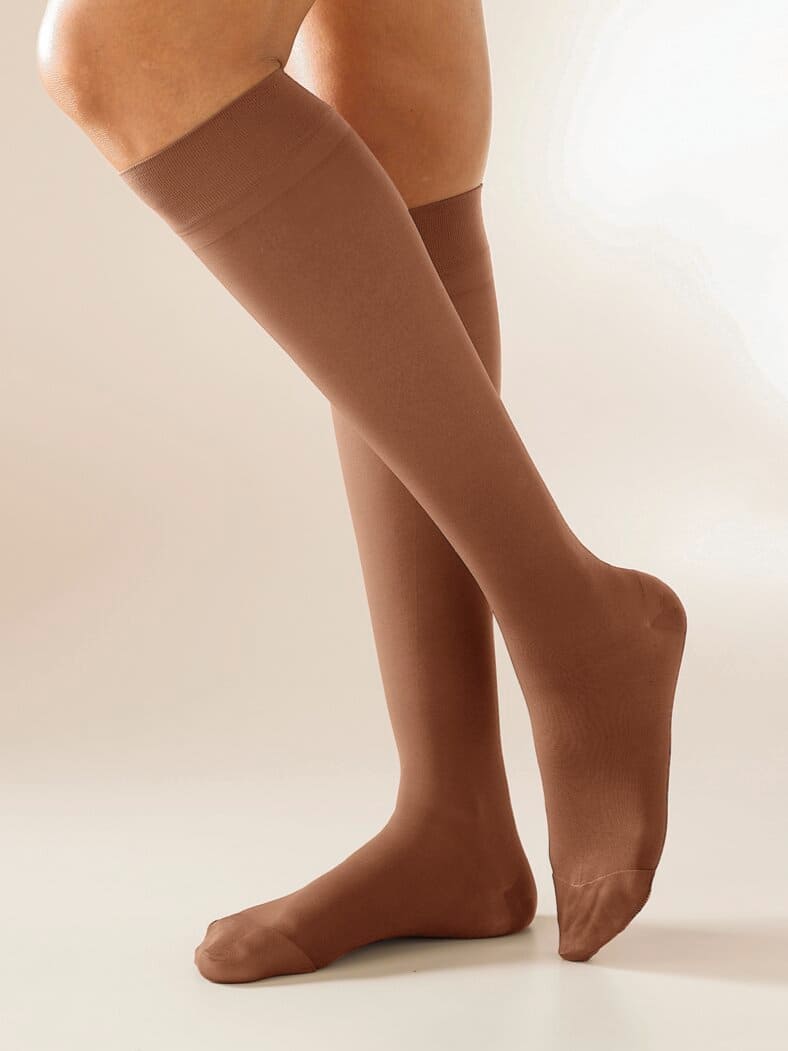 Avenafit-Stützkniestrümpfe 140 den Teint