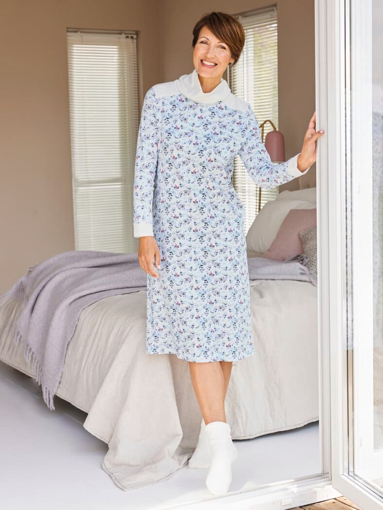Nachtkleid Thermowärme Weiß geblümt