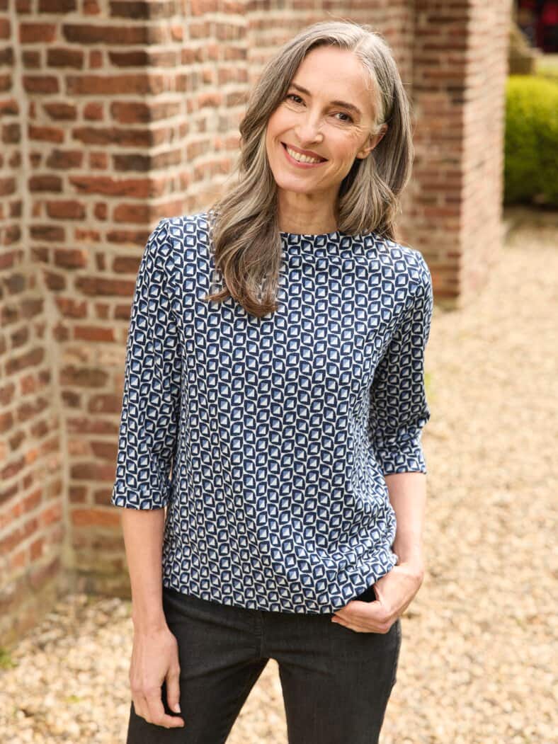 Rabe-Shirt minimal Muster Blau