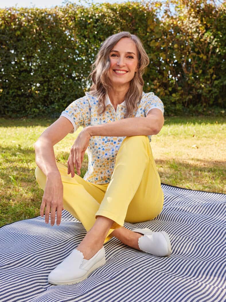 Q10-Jeans Hautschmeichler Sonnengelb