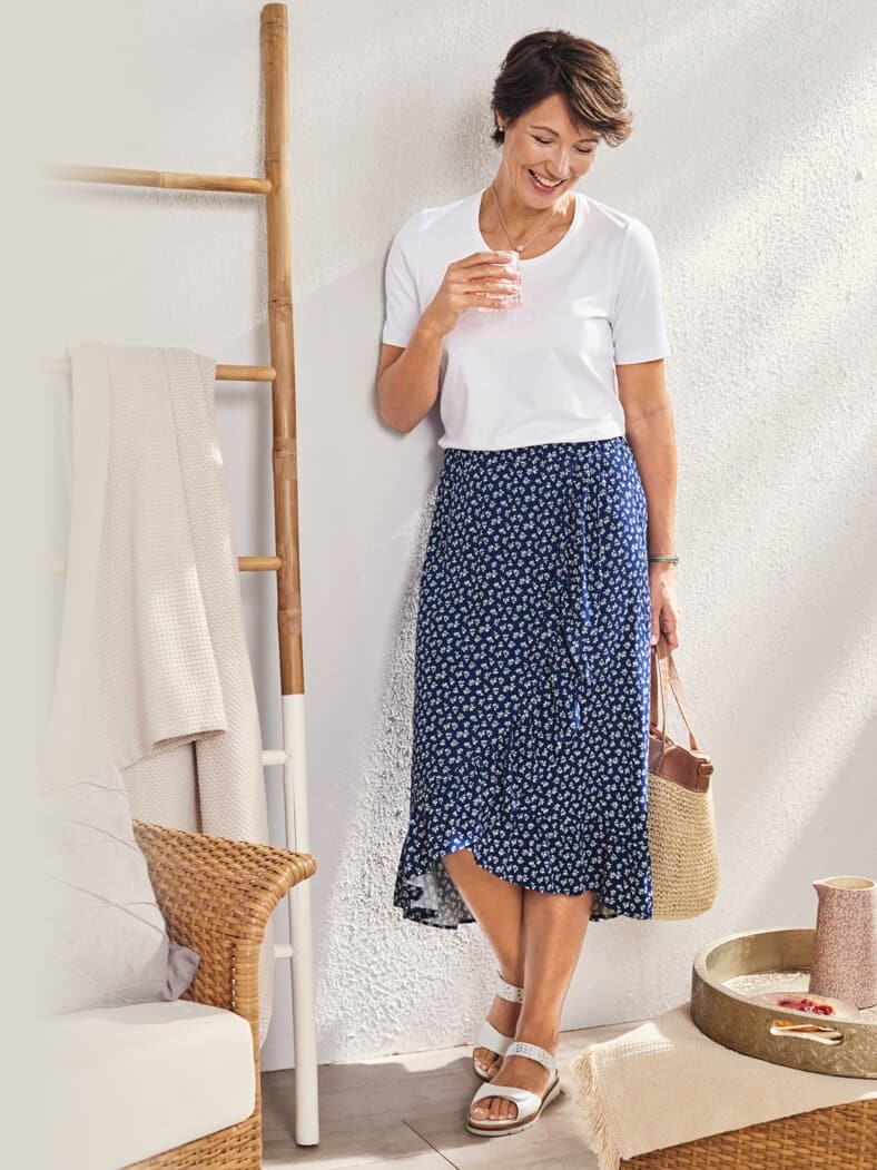 Viskoserock Wickeloptik Marine-Weiß