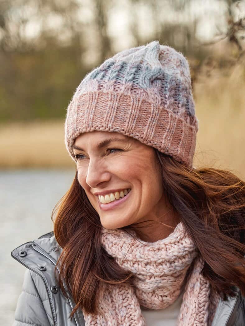 Strickmütze Zopfmuster Rosé