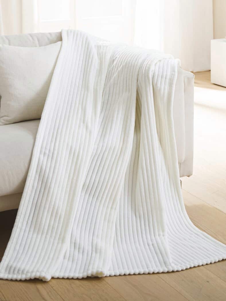 Feincord-Kuscheldecke Samtweich Creme