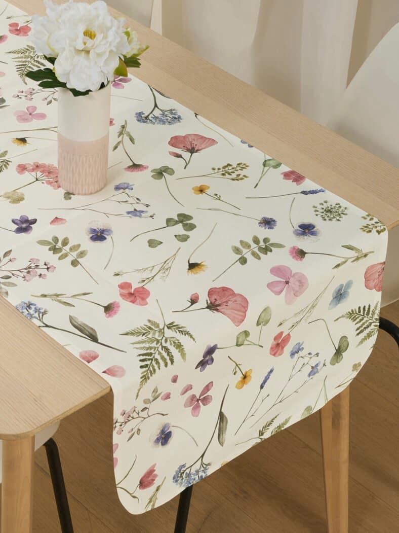 Sander-Tischläufer Blumenwiese Multicolor