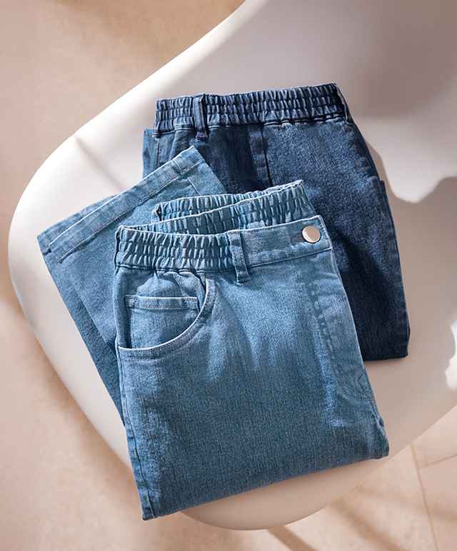 Gemütliche Damenjeans in dunkel- und hellblau